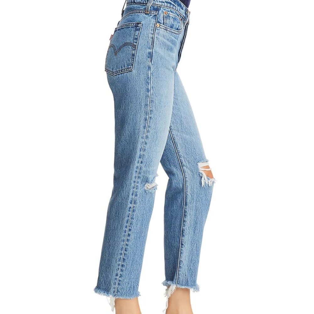 NWT! Levi's Wedgie Straight Jeans, Size 27